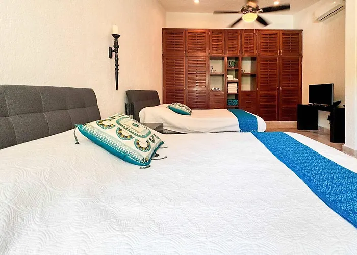 Tropical 3br Retreat W Pool & Essentials Apartamento Playa del Carmen