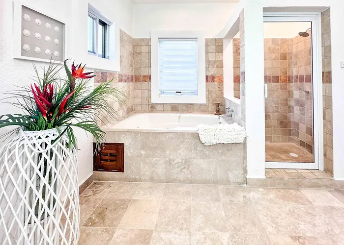 Appartement Tropical 3br Retreat W Pool & Essentials Playa del Carmen